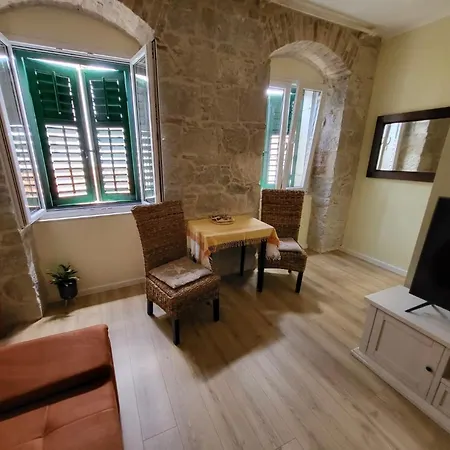 Apartment Devivi